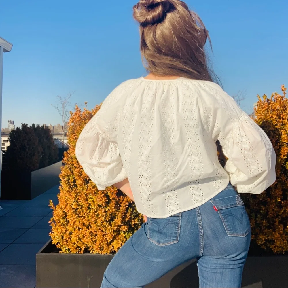 UO Victorian Puff Bishop Statement Sleeve Floral Pattern Pirate White Top Blouse - Picture 7 of 16